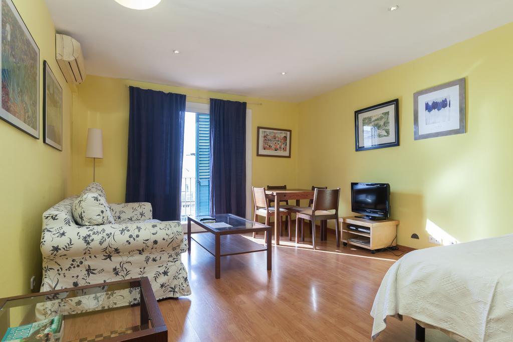 Rambla Suites Βαρκελώνη Δωμάτιο φωτογραφία